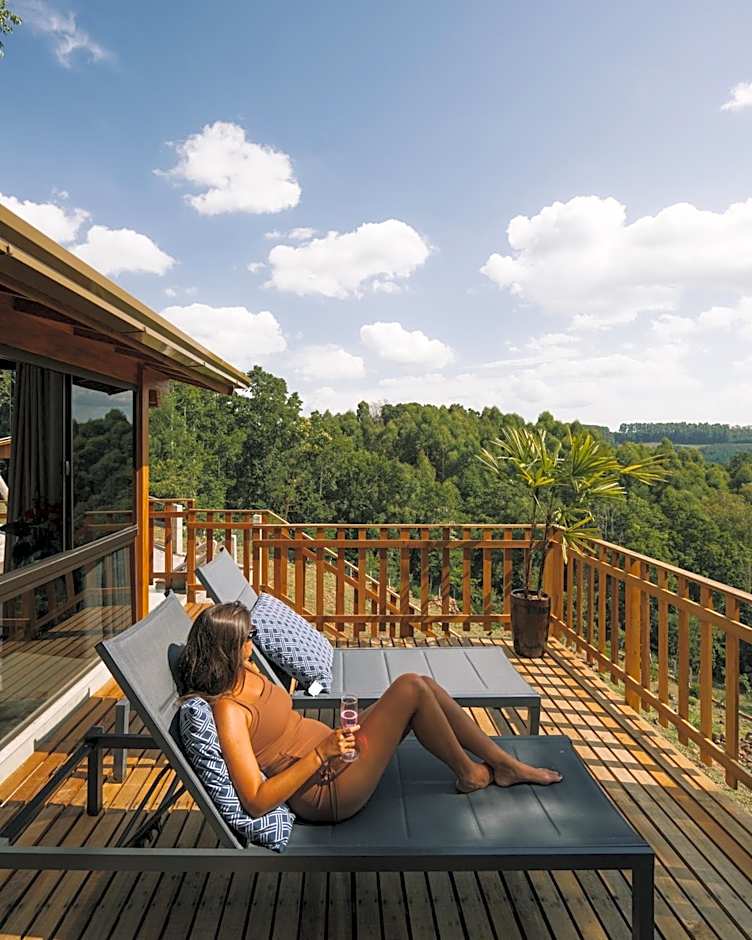 Vovô Emílio Chalés