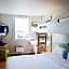 ibis Budget Courbevoie Paris La Defense
