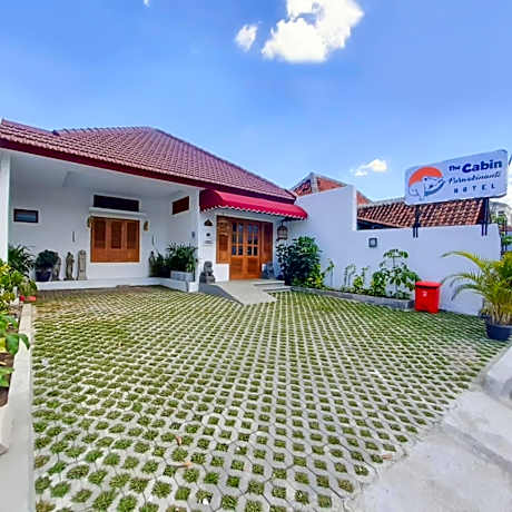 Twin Room with Private Bathroom