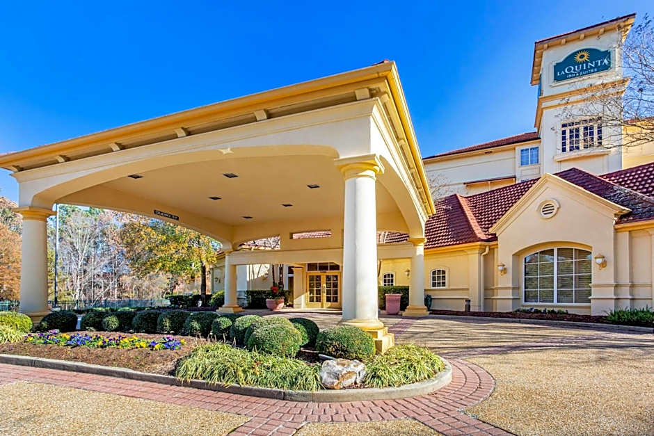 La Quinta Inn & Suites by Wyndham Raleigh Cary