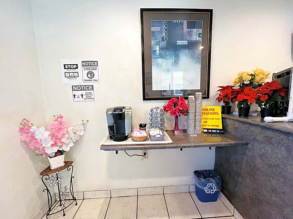 Town and Country Inn