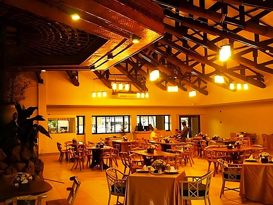 Phela Grande Residences