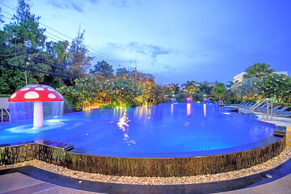 Golden Beach Cha-Am Hotel