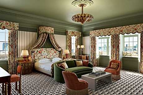 Presidential Suite, 1 Bedroom Presidential Suite, 1 King, City view, Top floor