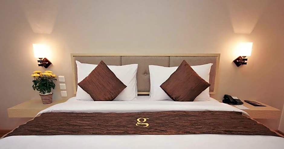 Gunawangsa Manyar Hotel