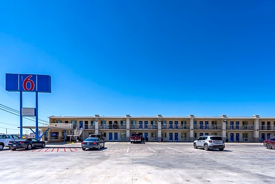 Motel 6-Odessa, TX - 2nd Street