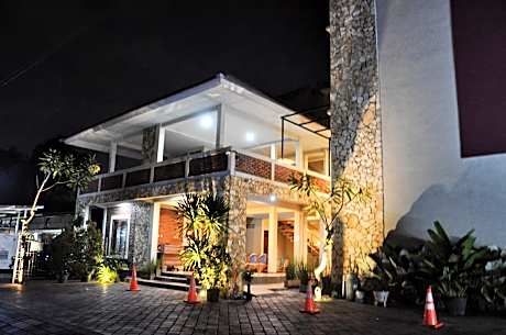 Hastina Hotel Lombok