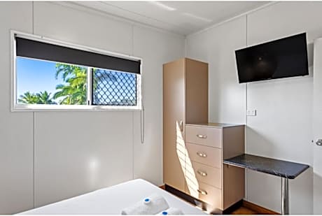 Standard 1 Bedroom - Sleeps 4