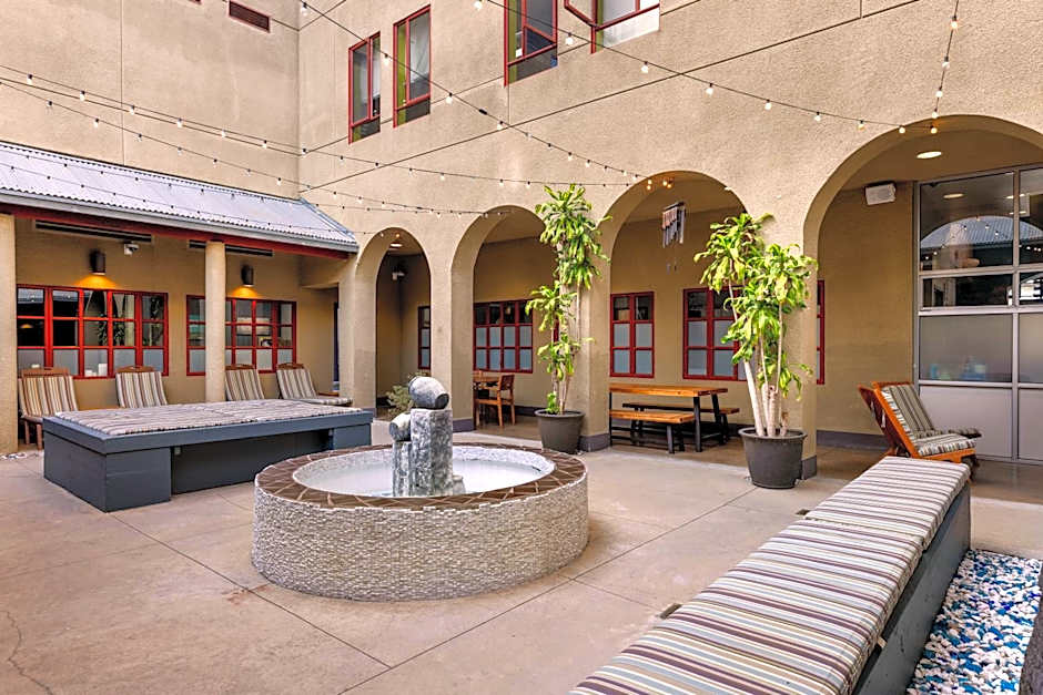 HI Los Angeles - Santa Monica Hostel