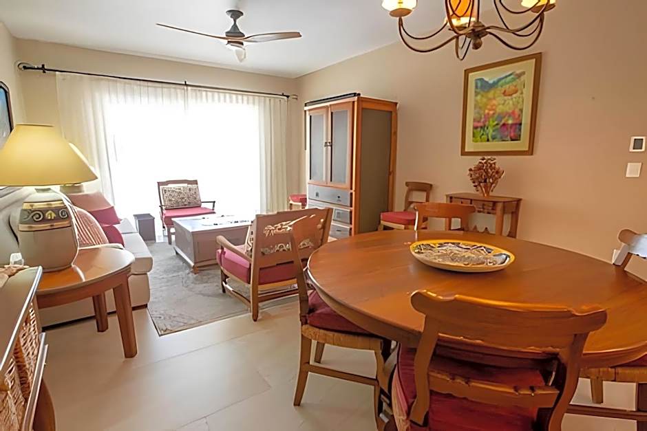 Grand Marina Villas