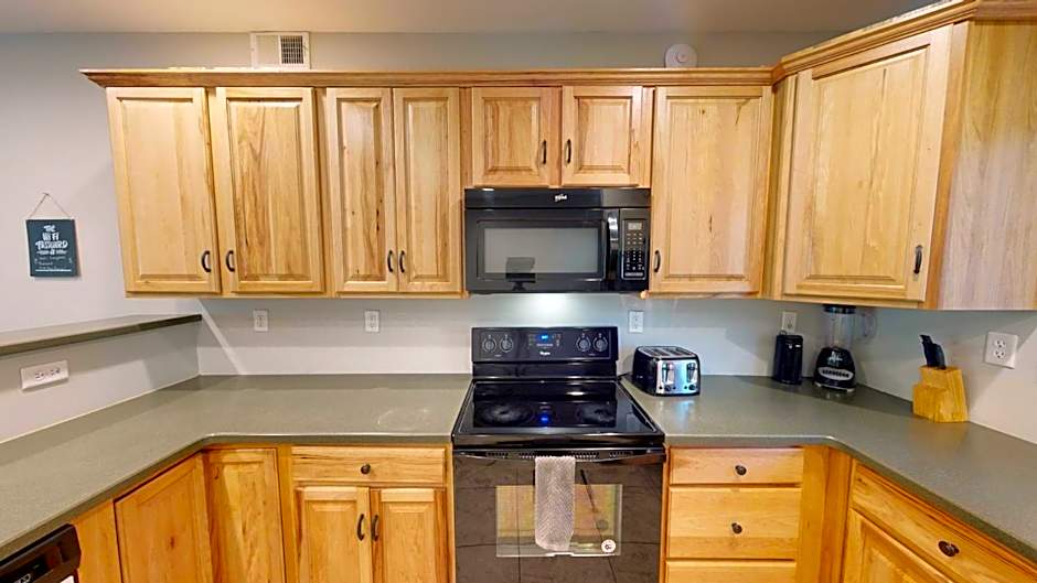 Viewpoint Condominiums