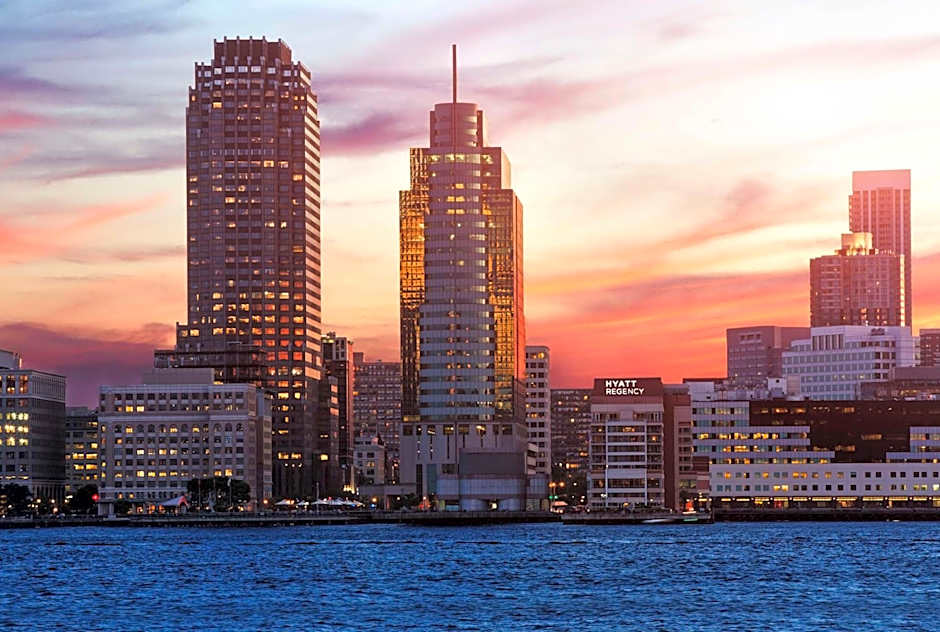 Hyatt Regency Jersey City on the Hudson
