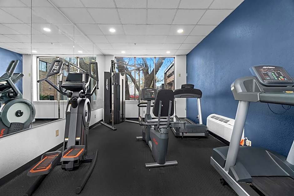 Quality Inn & Suites Mall of America - MSP Airport