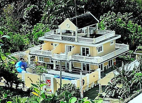 Dive Batanes Lodge