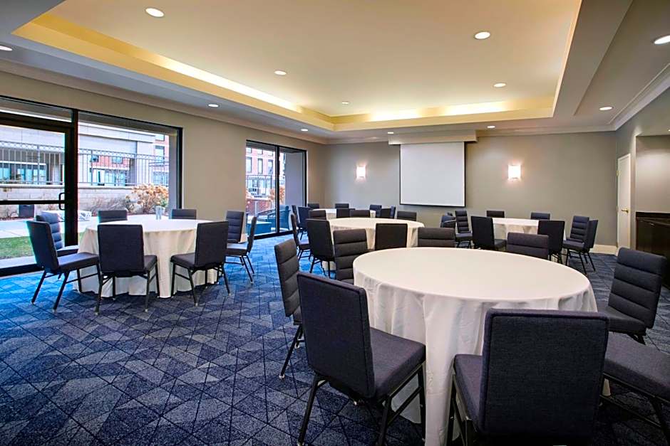 Courtyard by Marriott Worcester