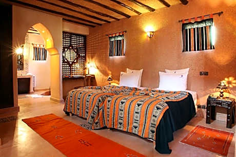 Deluxe King Suite