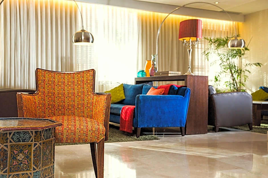 Prima Royale Hotel