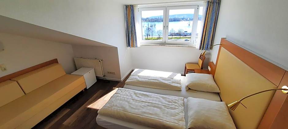 RUTHMANN-Rheinblick GARNI