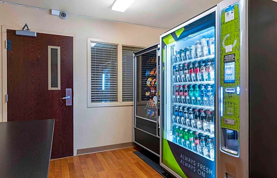 Extended Stay America Select Suites - Chicago - Hanover Park