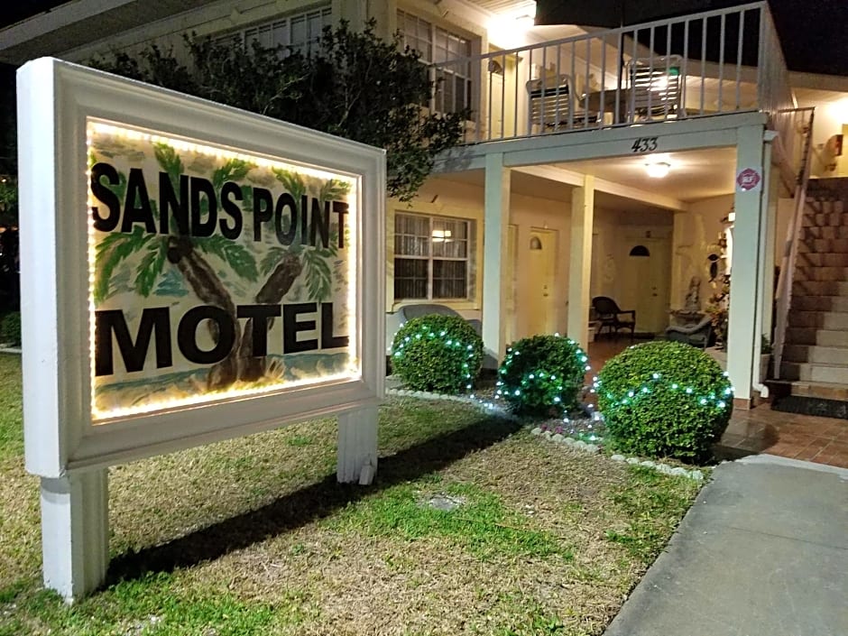 Sands Point Motel