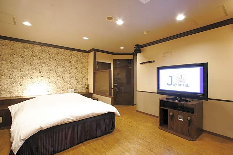 Hotel Joy (Adult Only)