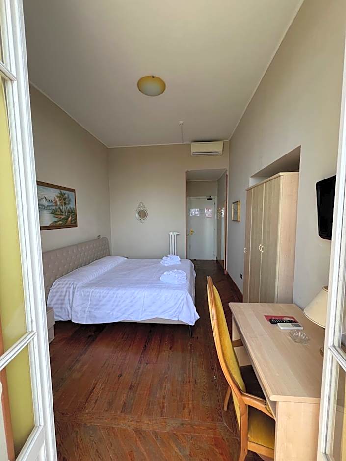Hotel Petit Royal