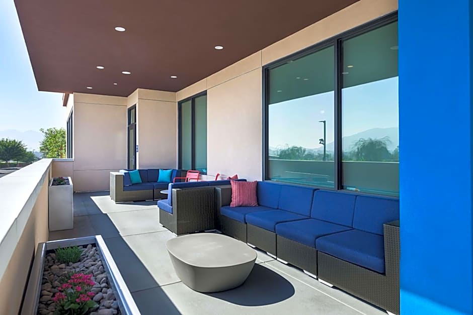 Tru by Hilton Norco