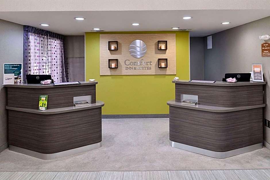 Comfort Inn & Suites Frisco - Plano