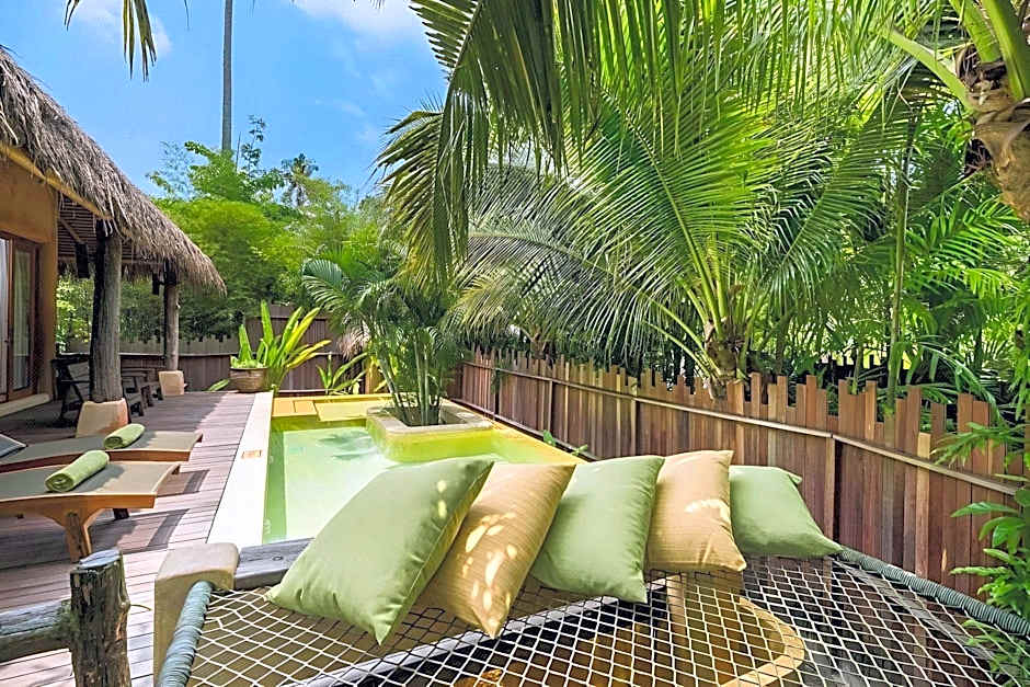 High Season Pool Villa & Spa