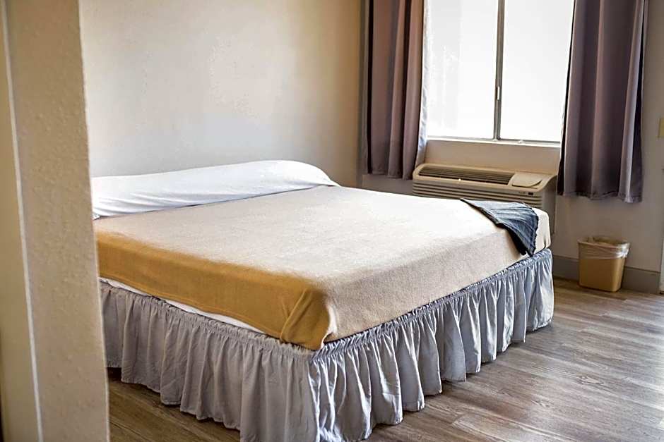 Harmony Inn and Suites