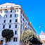 Opera Inn Suites - Rooms and Apartments
