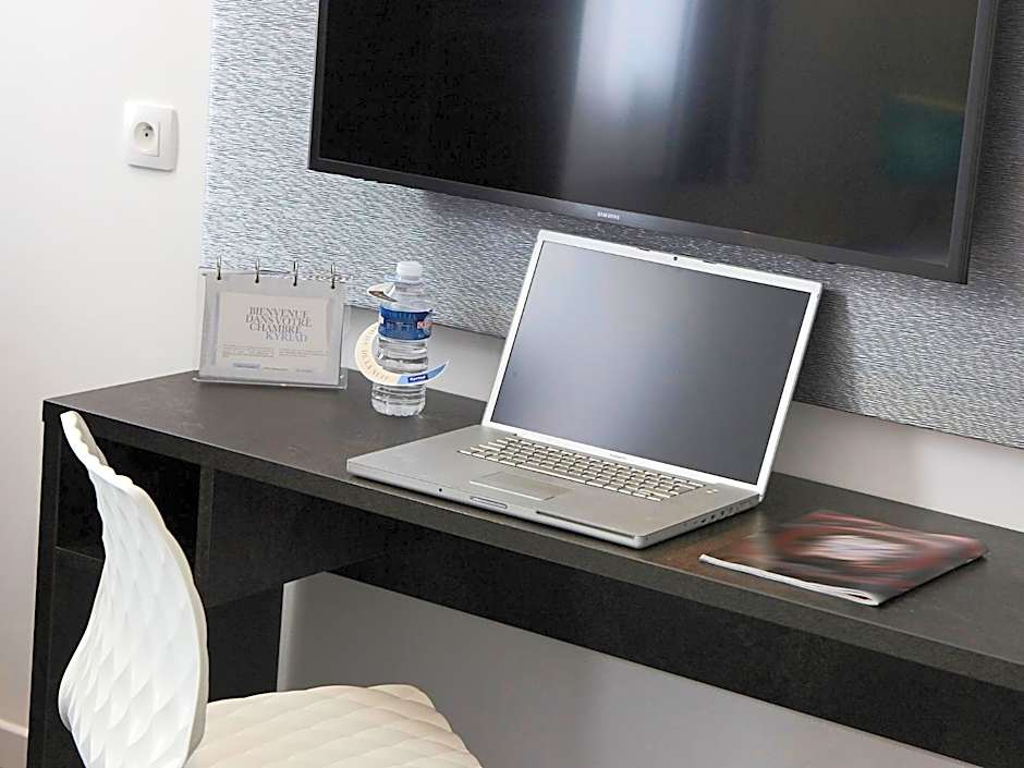 Kyriad Marseille Blancarde - Timone