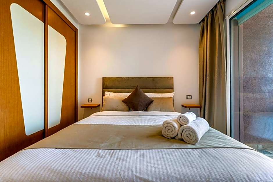 Modern 2BR Apartment with Pool & Secure Parking in Marrakech