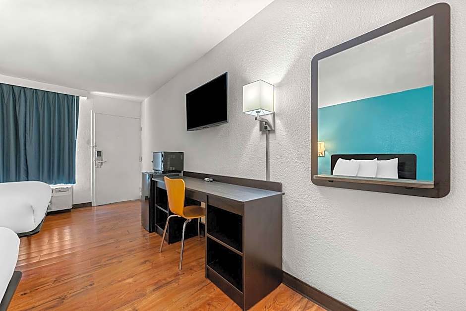 Americas Best Value Inn Hamilton