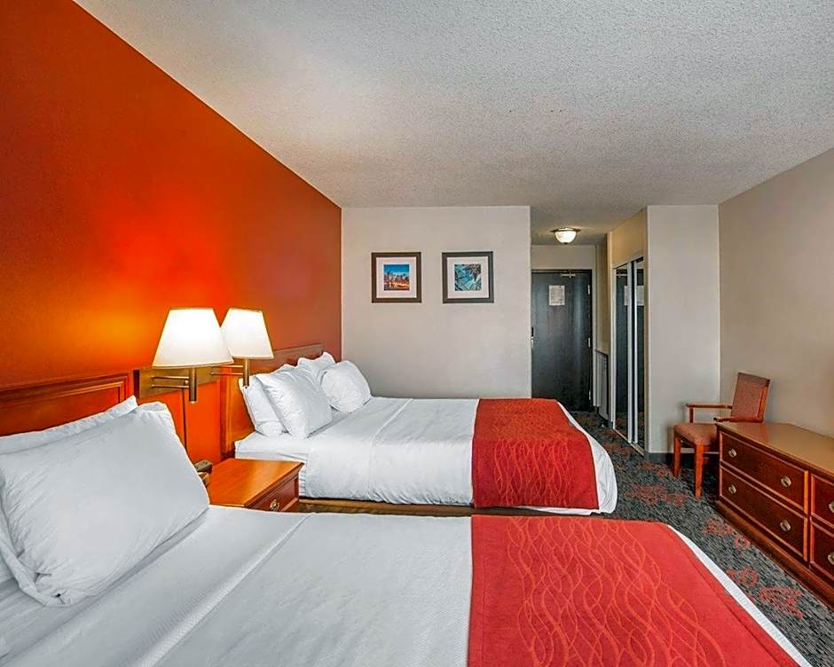 Comfort Inn & Suites Calgary - University