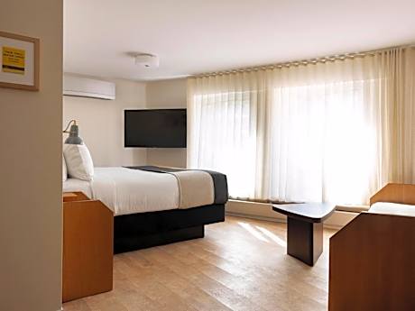 King Room - Disability Access