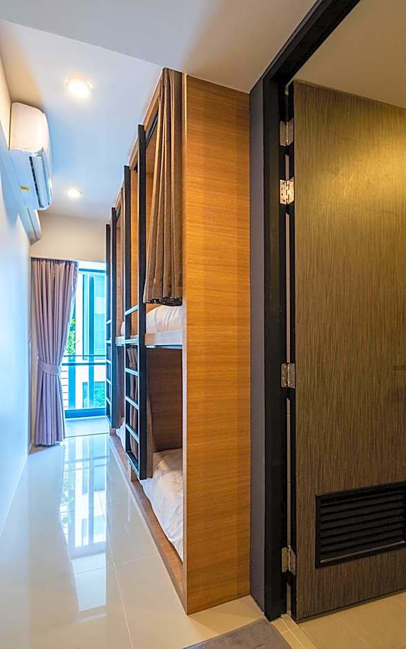 Kata Beach Poshtel Phuket