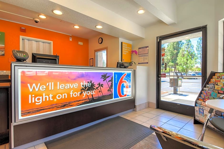 Motel 6-San Dimas, CA - Los Angeles