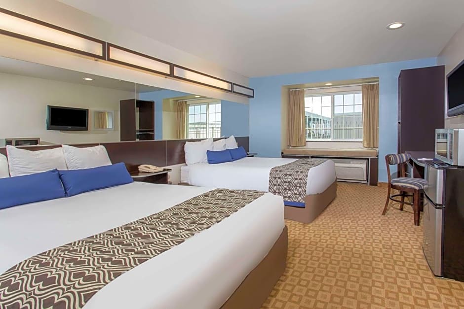 Microtel Inn & Suites By Wyndham Klamath Falls