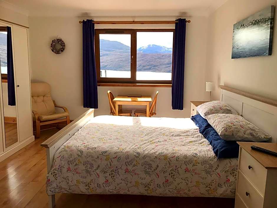 Foto 1 von 5 von 1 King Bed, Sea View