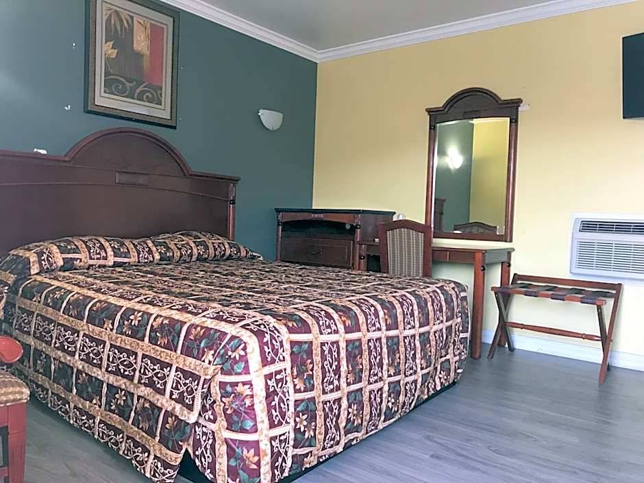 Colony Inn Motel