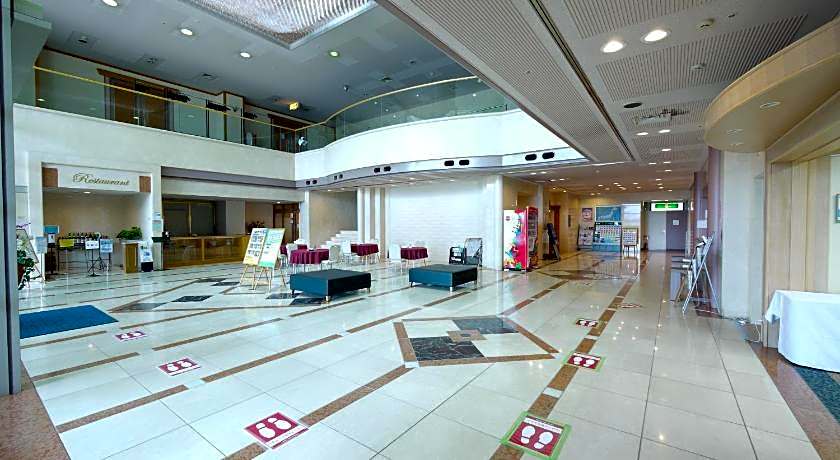 Route Inn Grantia Komatsu-Airport