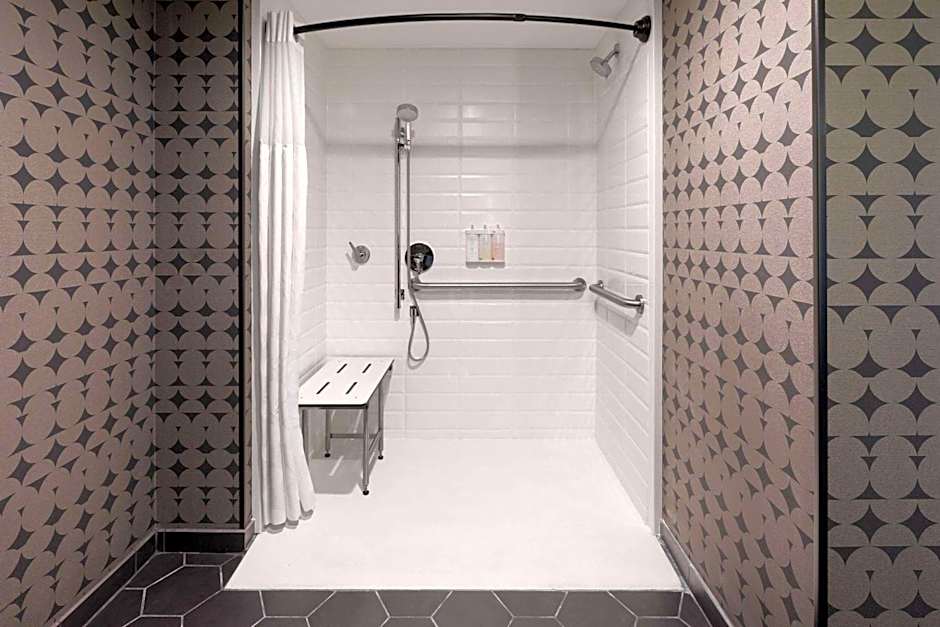 Riverbend Hotel and Suites, Trademark Collection by Wyndham