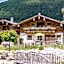 Alpin Chalets Oberjoch - Luxus Unterkunft mit privatem SPA und Zugang zu 3000 qm SPA Panoramahotel Oberjoch