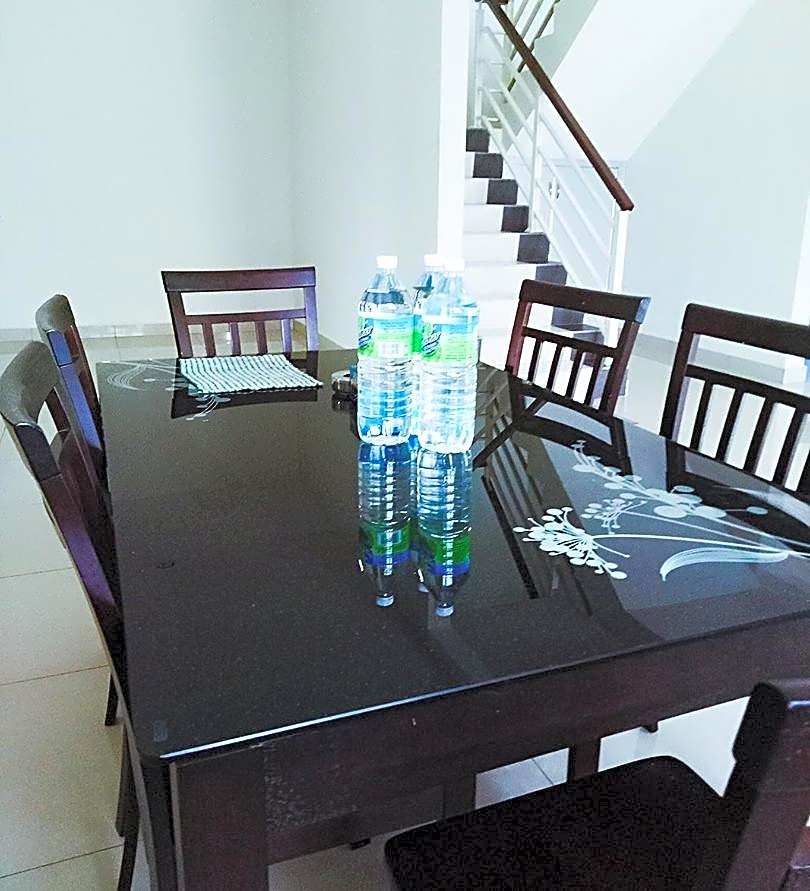 Sri Manjung Ma Maison Homestay