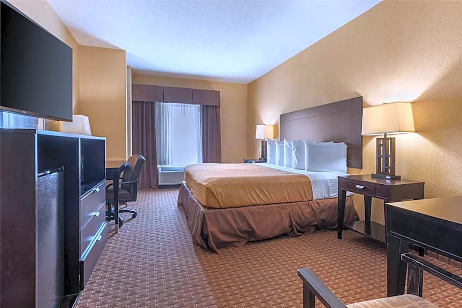 Best Western Bastrop Pines Inn