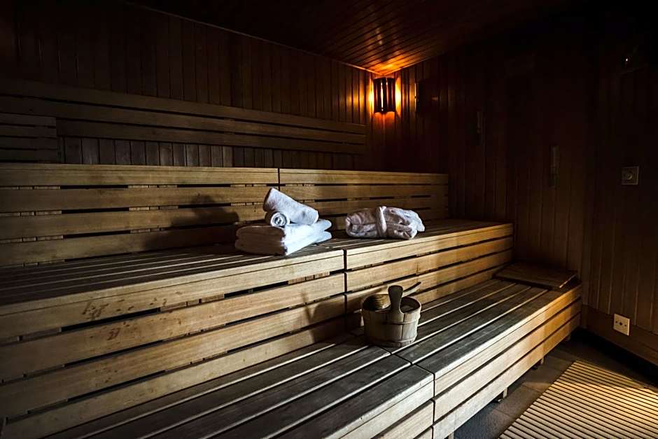 Holiday Inn Berlin Airport - Conference Centre By IHG
