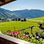 Bauernhofhotel "die Unterbergerin" - Zimmer mit Frühstück und Ferienwohnungen in Gastein mit GRATIS Thermeneintritt