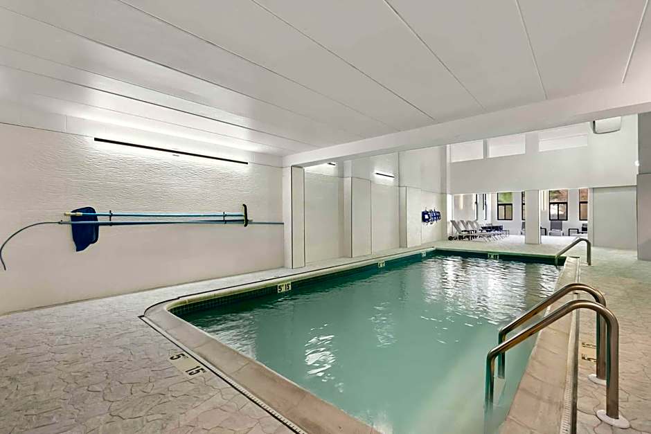 Latitude Suites Tinton Falls Eatontown - BW Premier Collection