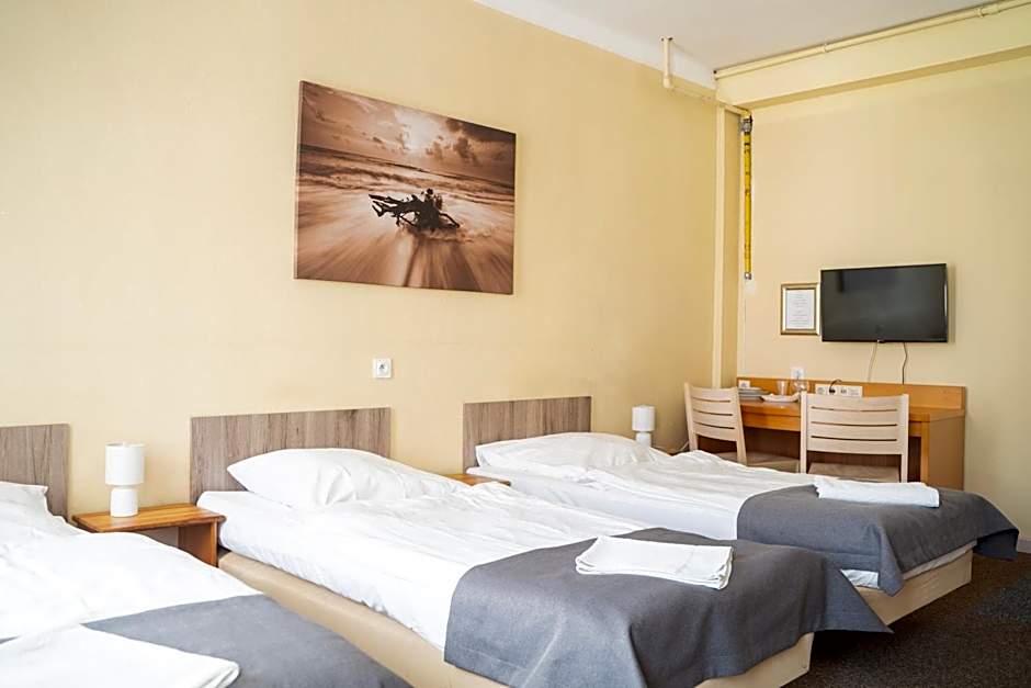 Hostel Krośnieńska 12